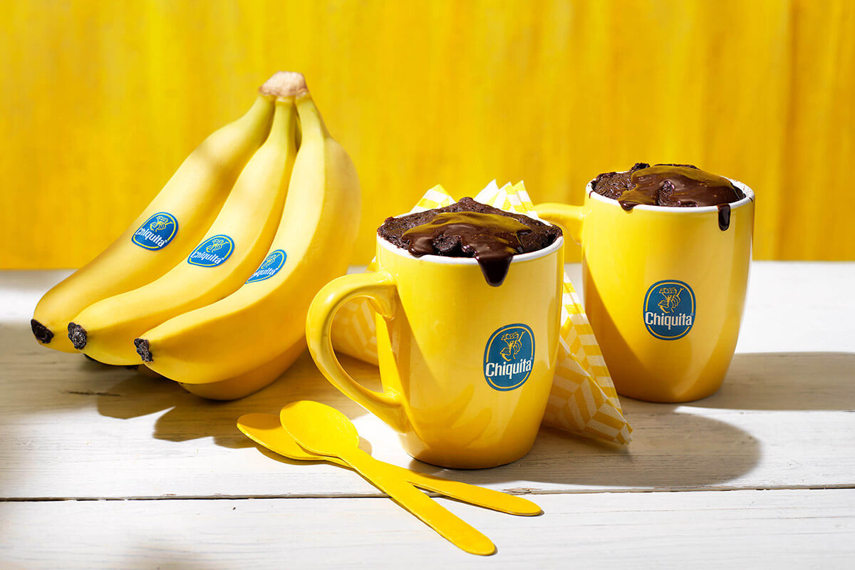 Brownie in een beker met Chiquita-banaan