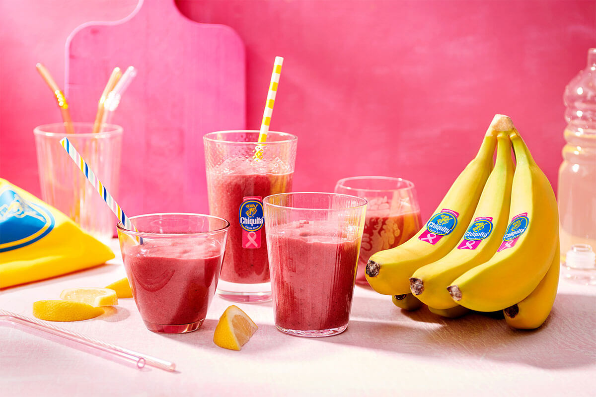 Chiquita bananensmoothie met wortelen, bietenpoeder, komkommer