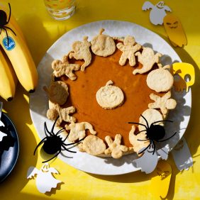 Eenvoudige Halloween-pompoentaart met Chiquita bananen