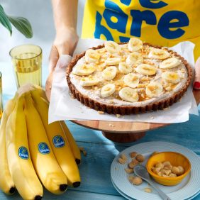 Eenvoudige taart met Chiquita bananen