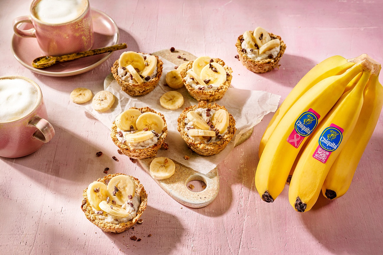 Hartige havermoutcups met Chiquita-bananen