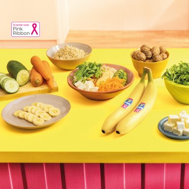 Bruine Rijst Bowl met Chiquita Bananen, Feta, Walnoten & Knapperige Groenten